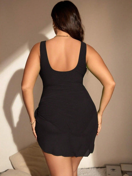 Black Solid Cut Out One Piece Swimsuit With Sarong